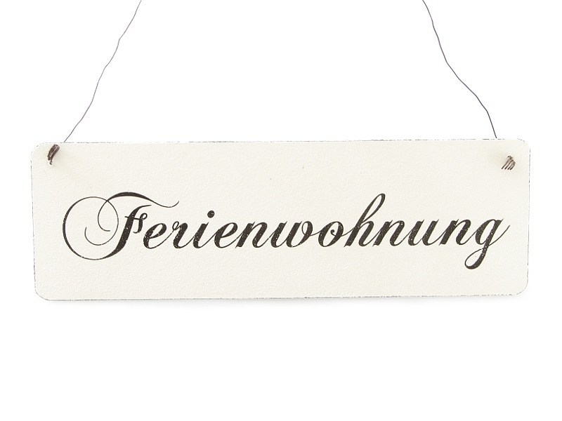 http://ja-am-see.de/wp-content/uploads/2019/08/Vintage-Shabby-Schild-Tuerschild-FERIENWOHNUNG-Holzschild-Landhaus-Urlaub-Cottage.jpg